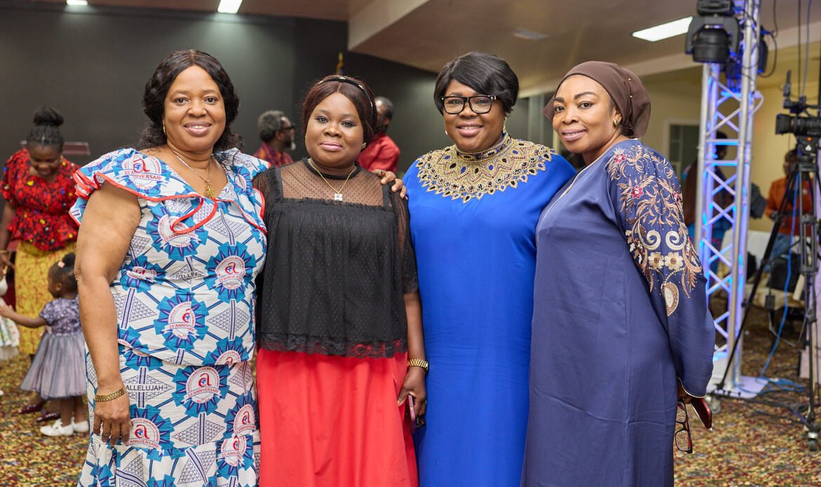 20250907_TheApostolicMensConventionHudddle-0117